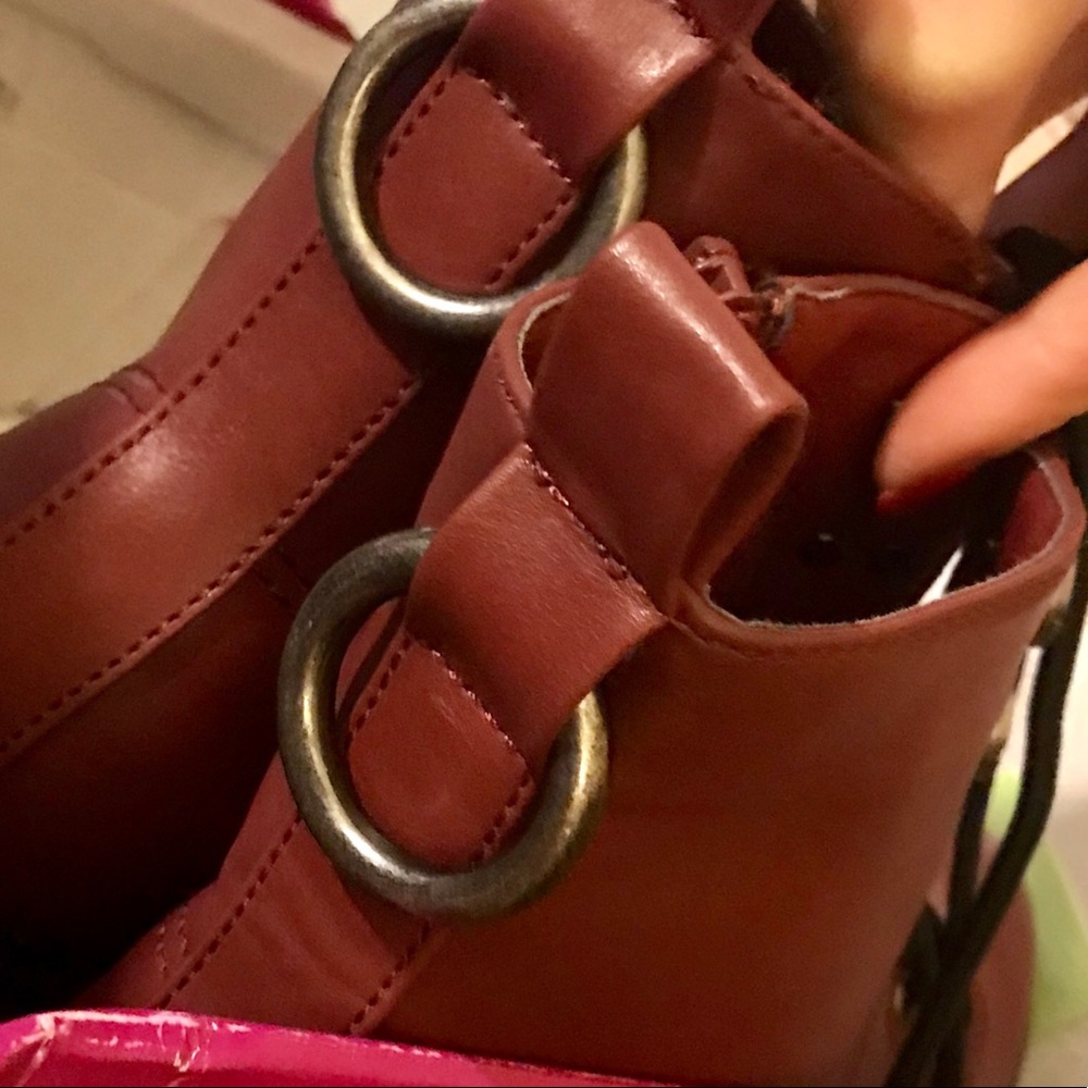 Combat boots - Picture 2 of 2